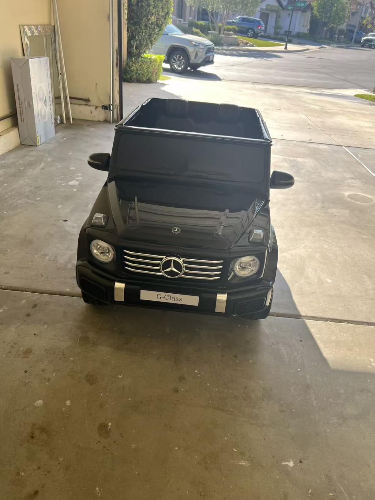 2 Seater 24v Ride on Toys for Big Kids, Mercedes Benz G-Class G500 Electric Car for Kids, 4WD Ride on Car with Remote Control, Battery Powered SUV, Bluetooth, Music & Horn, Low Battery Prompt, Black customer photo 1
