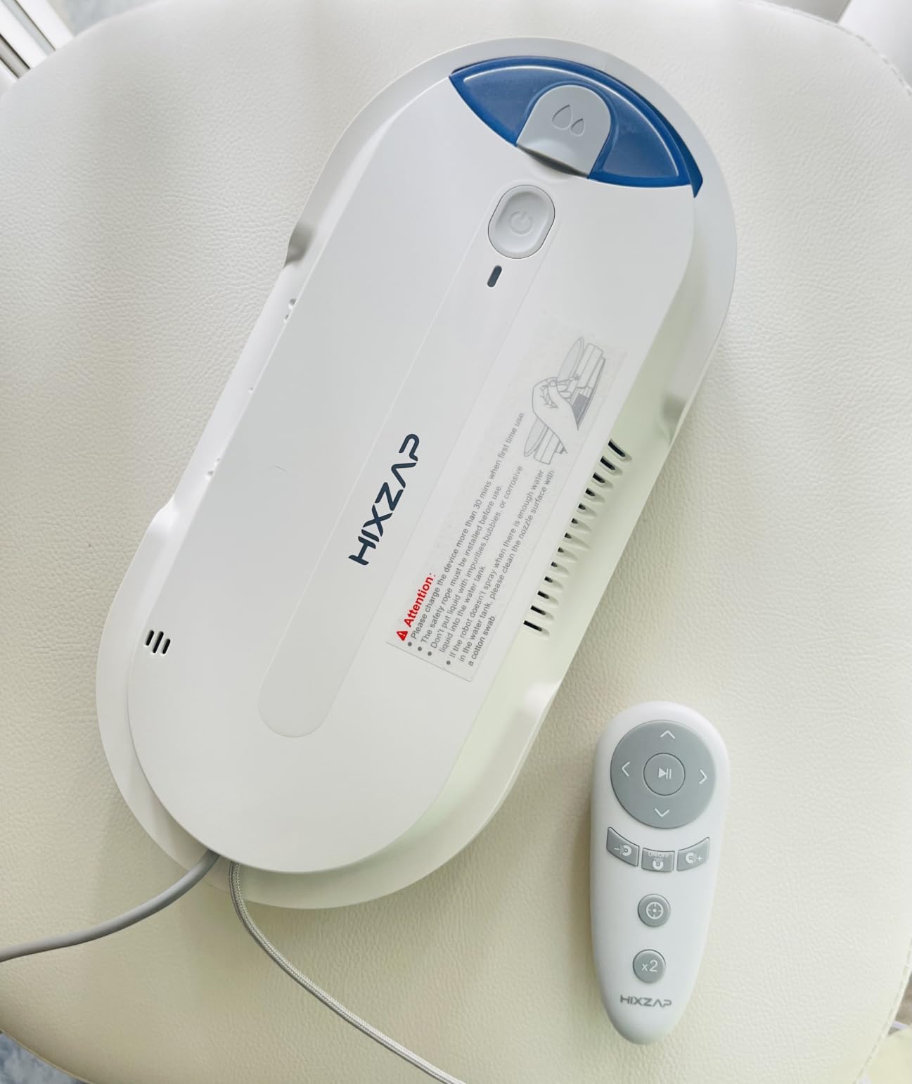 Window Cleaning Robot - Double Helix 4800-6400Pa Suction, Dual Ultrasonic Spray, 85ml Tank, Edge Detection, Anti-Drop, 3 Cleaning Modes for Streak-Free Glas (White) customer photo 2