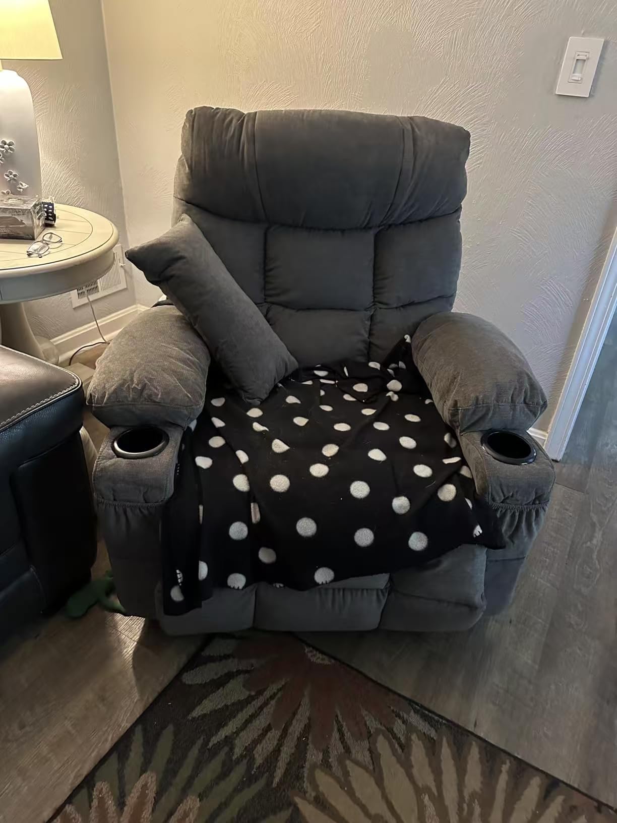 Power Lift Recliner Chair for Elderly with Vibration Massage and Lumbar Heating Electric Recliner Sofa with Cup Holders and USB Charge Port for Living Room Comfort customer photo 1