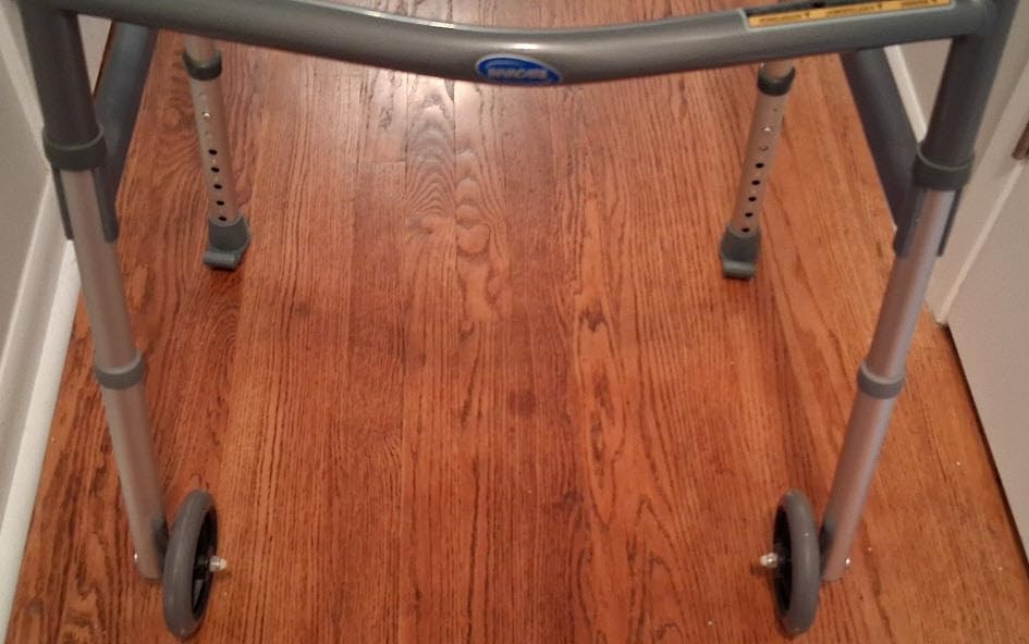 Knee Scooter for Adult for Foot Surgery, with All Terrain Wheels & Shock Absorption, Foldable Steerable Knee Walker, Comfort Pad, Dual Brakes, Crutch Alternative for Broken Foot/Ankle Recovery,Grey customer photo 1