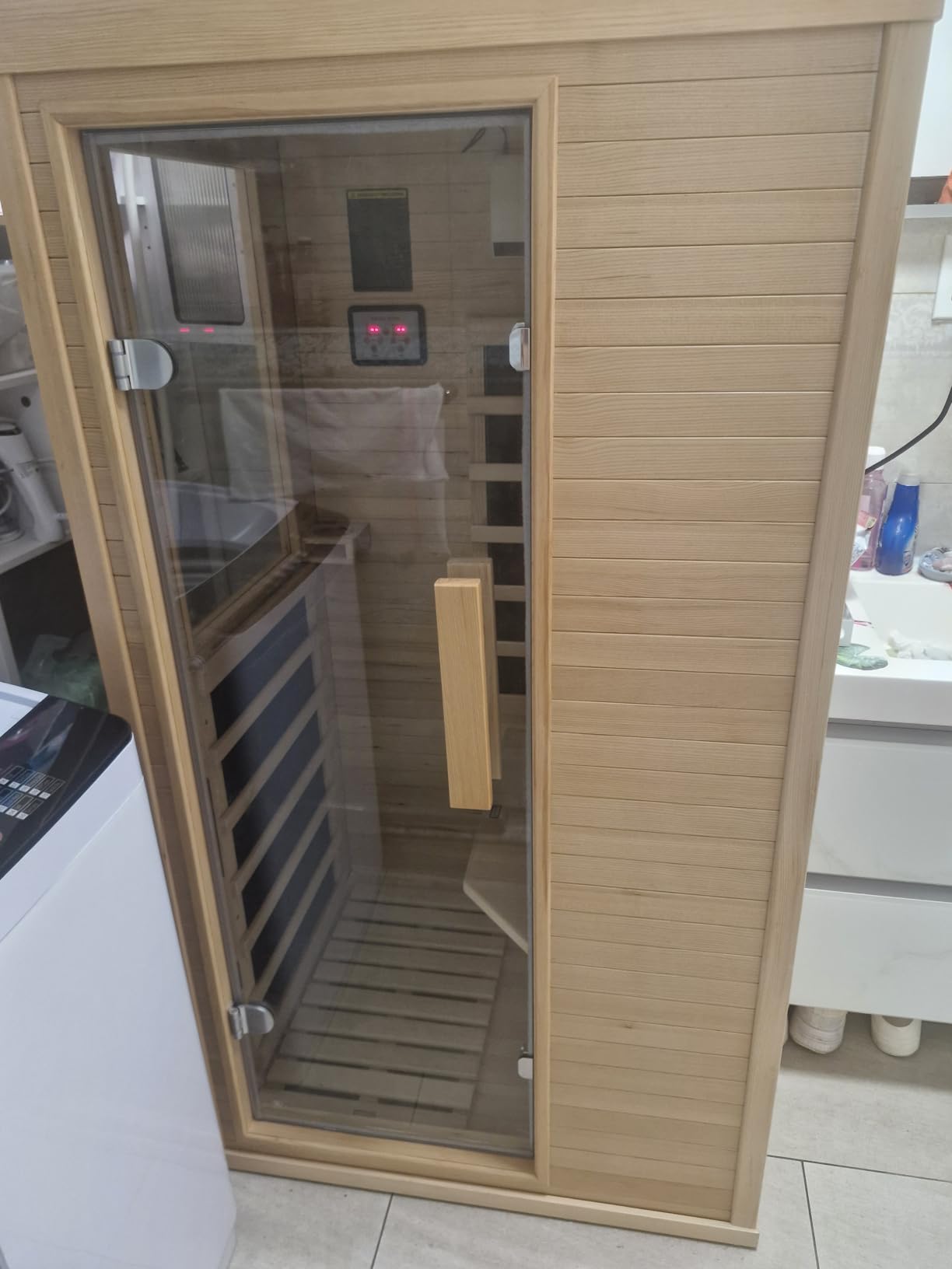 Outdoor Barrel Sauna | Traditional Wood Sauna, Dry & Wet Sauna, 220V/6KW Electric Heater with Sauna Stone, Waterproof Tarpaulin, Lamp Not Included customer photo 1