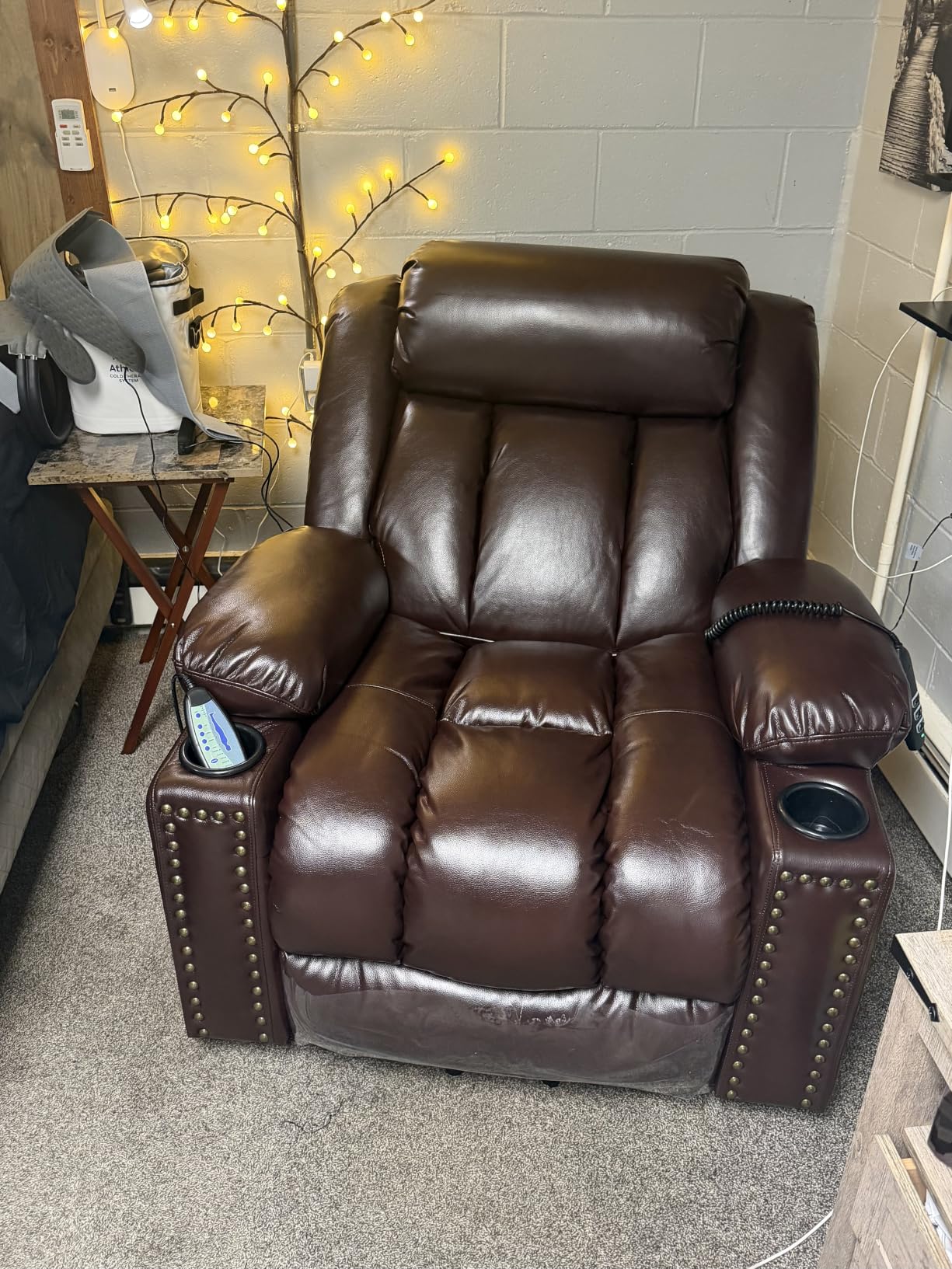 Triple Motor Large Power Lift Recliner Chair for Elderly with Heat and Massage, Lay Flat Lift Chairs for Seniors Infinite Position, Extended Footrest, USB Ports (Dark Brown) customer photo 1