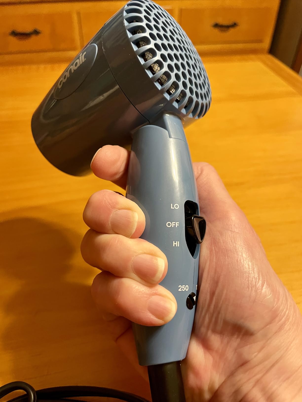 Conair Dual Voltage Hair Dryer, Compact Folding Handle Design, 1600W Travel Blow Dryer customer photo 1