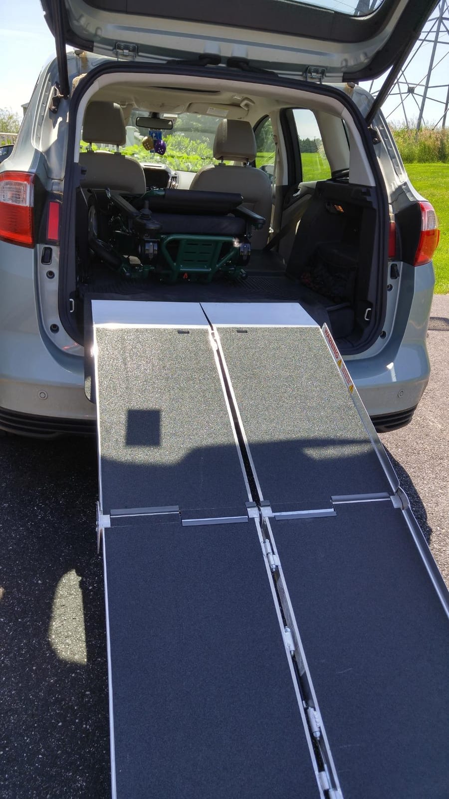 Prairie View Industries Portable Multi-Fold Reach Wheelchair Ramp, 41 Pound customer photo 1