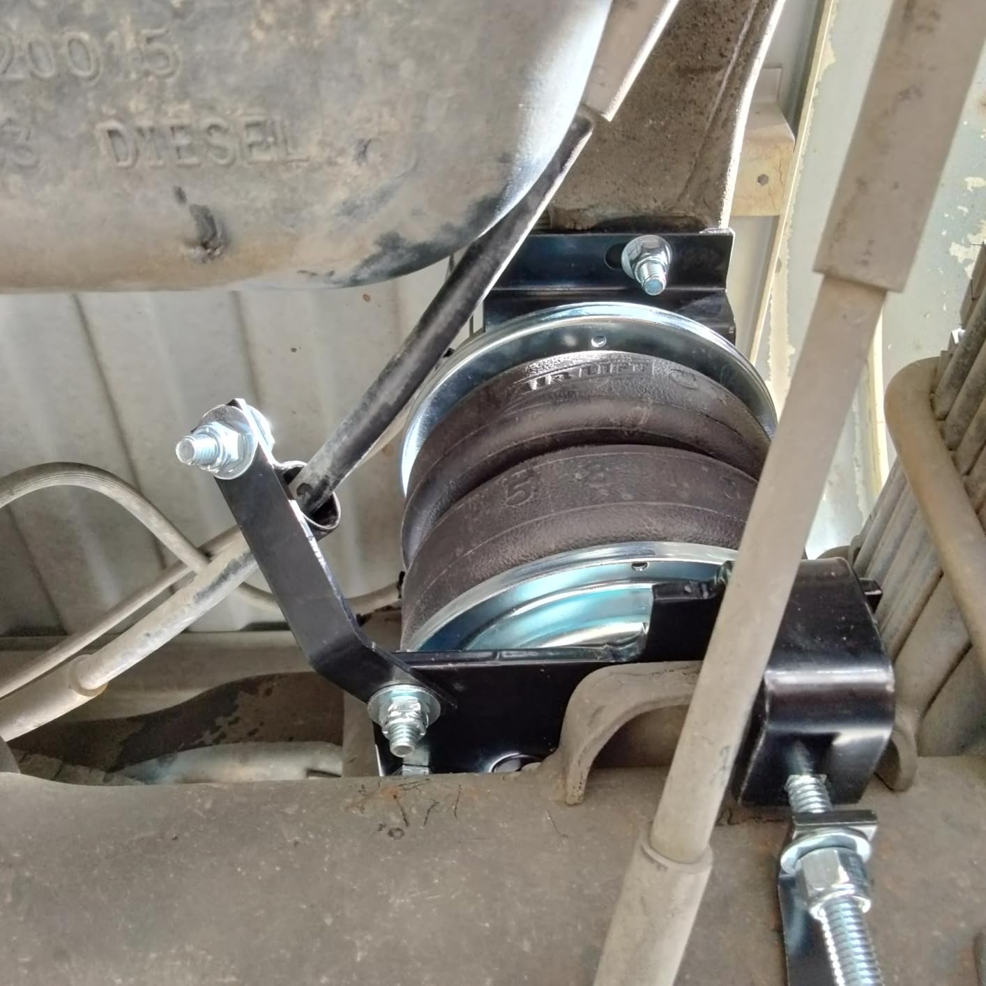 Air Lift 57275 LoadLifter 5000 Air Spring Suspension Kit customer photo 2