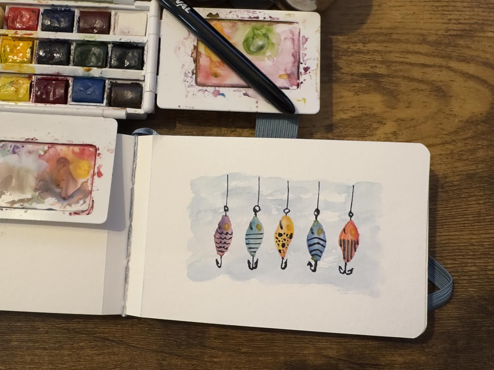 Winsor & Newton Cotman Watercolor Paint Set, 12 Half Pan Field Pocket Set | Introductory Watercolor made with Fine Art Pigments, Perfect for Beginners, Lightfast & Permanent, Good Tinting Strength customer photo 1