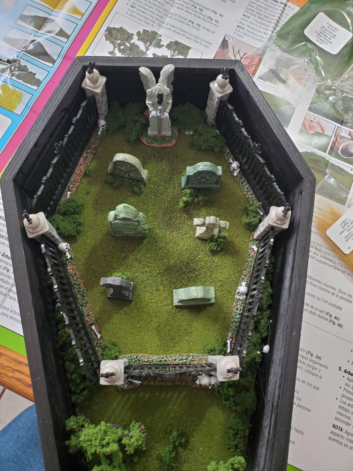Woodland Scenics Diorama Kit, Basic customer photo 1