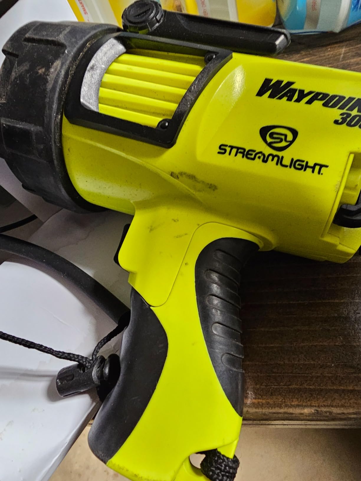 Streamlight 44910 Waypoint 1,400-Lumen 400,000-Candela Spotlight, Yellow customer photo 1