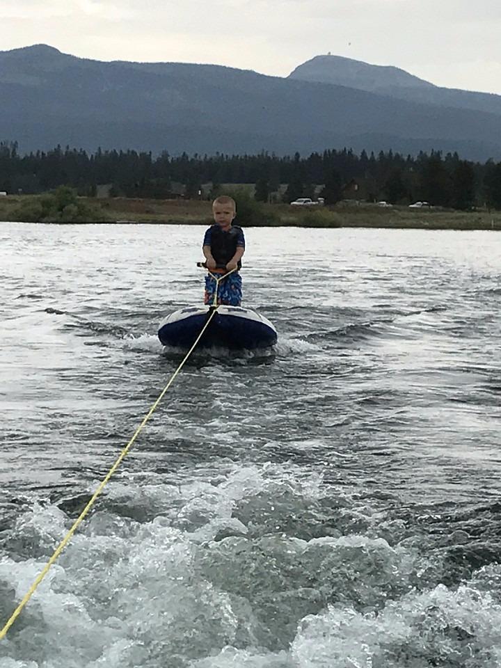 AIRHEAD Inflatable EZ Water Ski Trainer Designed for Kids & Adults customer photo 1