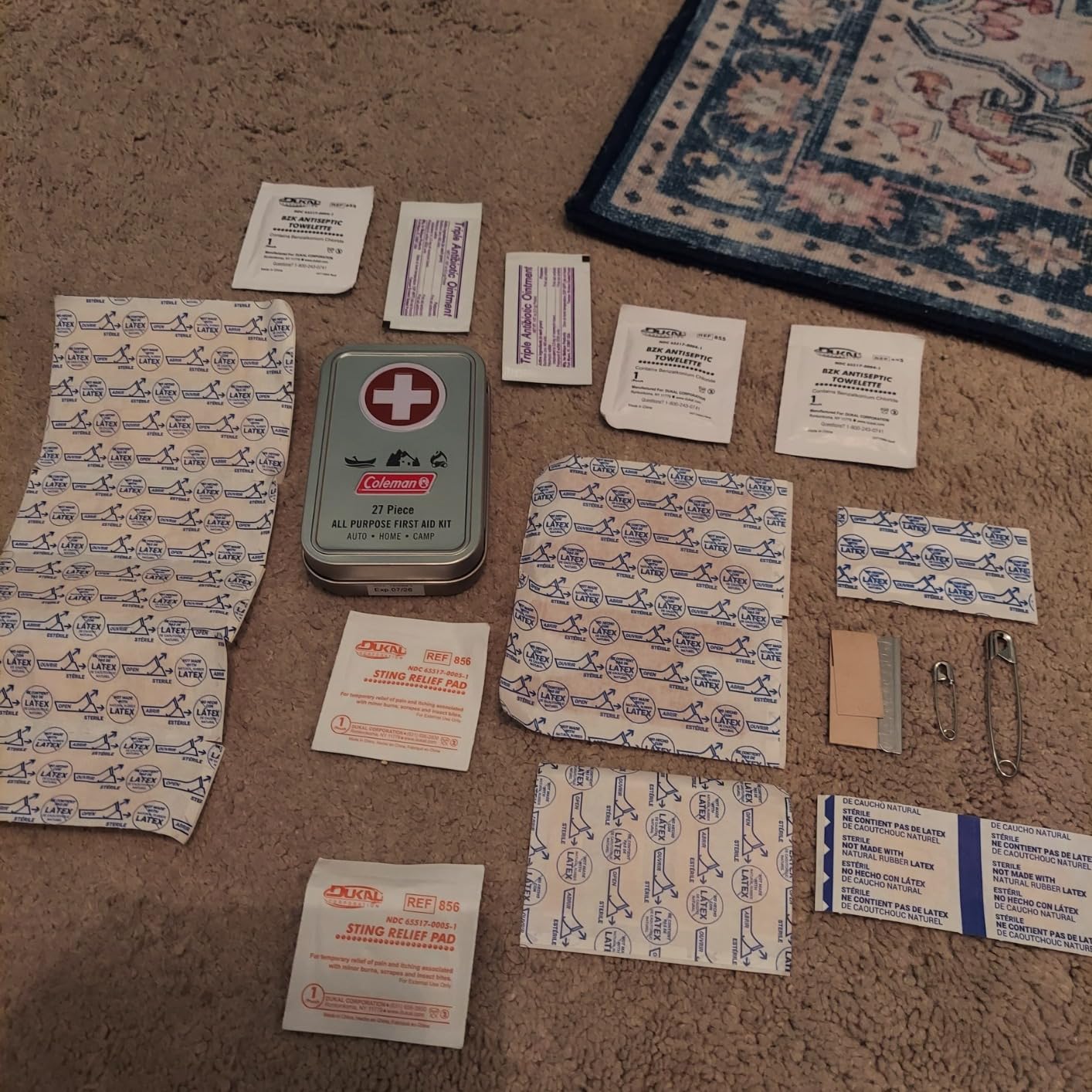 Coleman All Purpose Mini First Aid Kit - 27 Pieces, Small customer photo 1