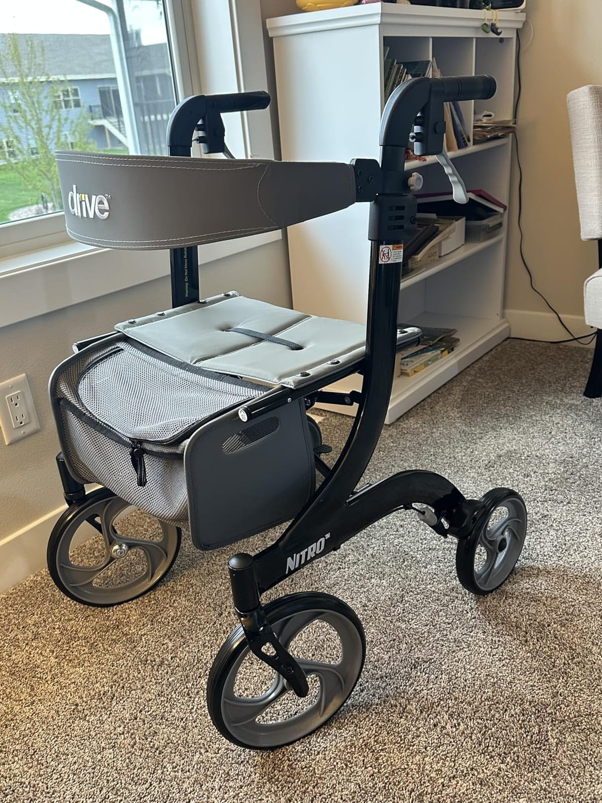 Drive Medical RTL10266BK Nitro Foldable Rollator Walker with Seat, Black | Standard Height for Comfortable Everyday Mobility Use customer photo 2