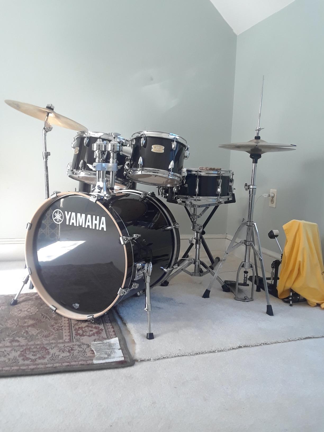 Yamaha Stage Custom Birch 5pc Drum Shell Pack With a 20 Kick Drum and 14” Snare Drum in Honey Amber For Students and Working Drummers (SBP0F50HA) customer photo 1