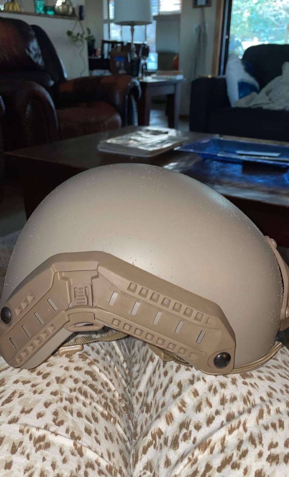 H World Shopping Adjustable Maritime 10 Level of Kevlar Fibre Protective Helmet Tan DE customer photo 1