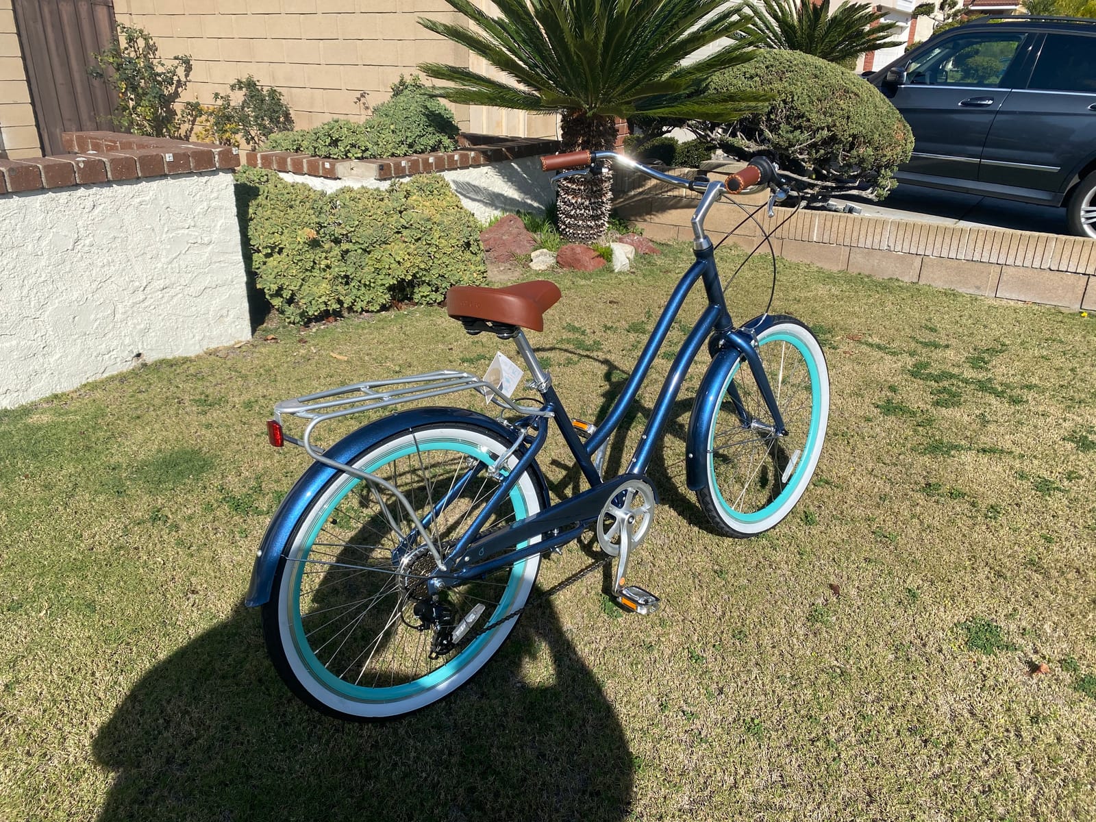 sixthreezero EVRYjourney Women's Beach Cruiser Bike, Step-Through Touring Hybrid Bicycle customer photo 2