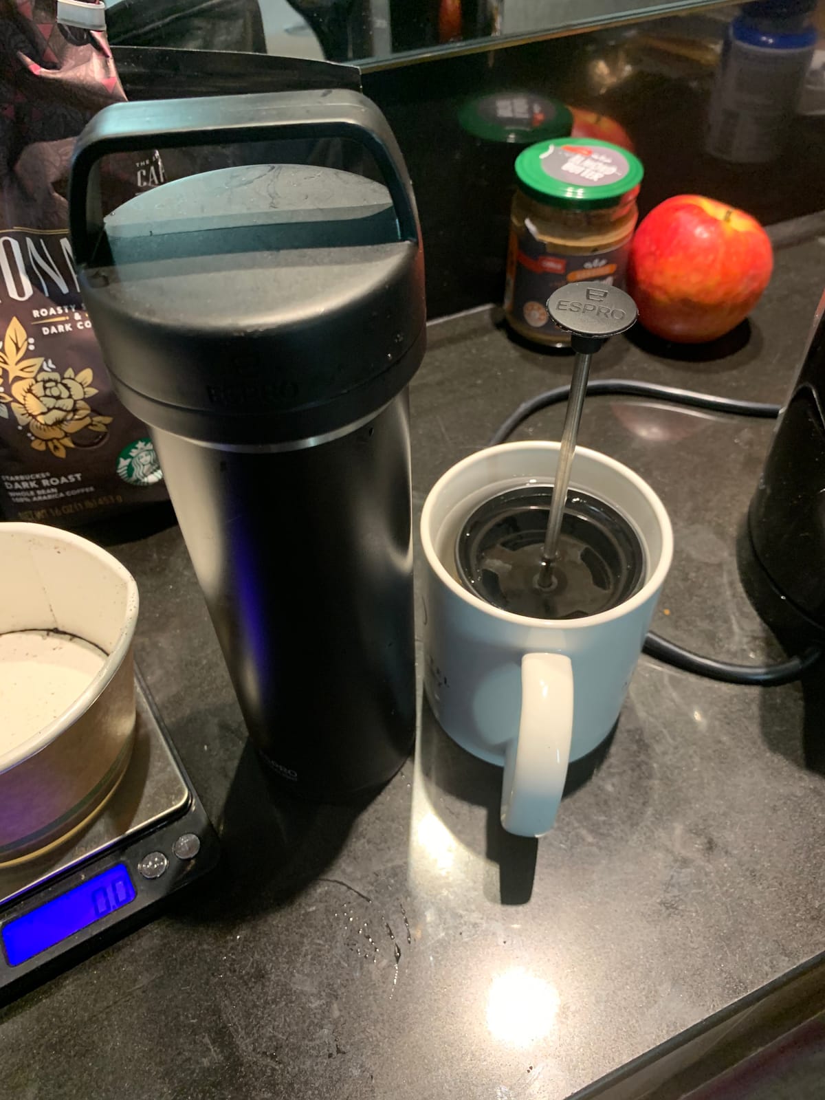 ESPRO Go P0 Ultralight French Press Coffee Maker for Travel, Vacuum Insulated Stainless Steel, 16 Ounces, Matte Meteorite Black customer photo 1