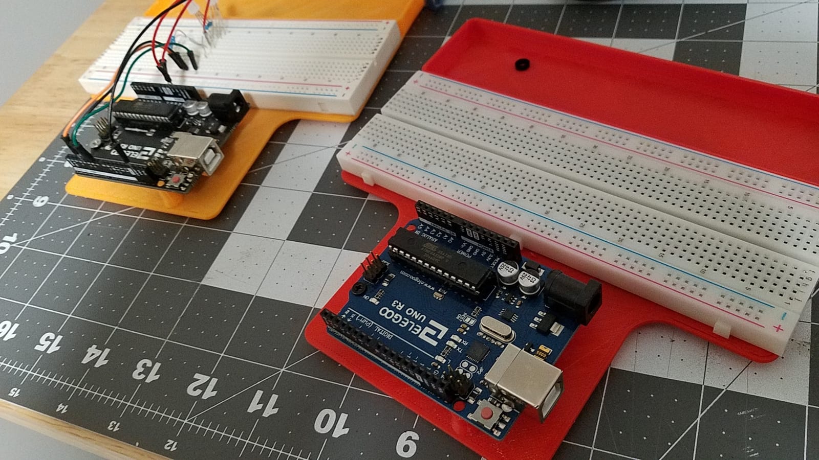 ELEGOO UNO R3 Basic Starter Kit with Tutorial Compatible with Arduino IDE customer photo 2