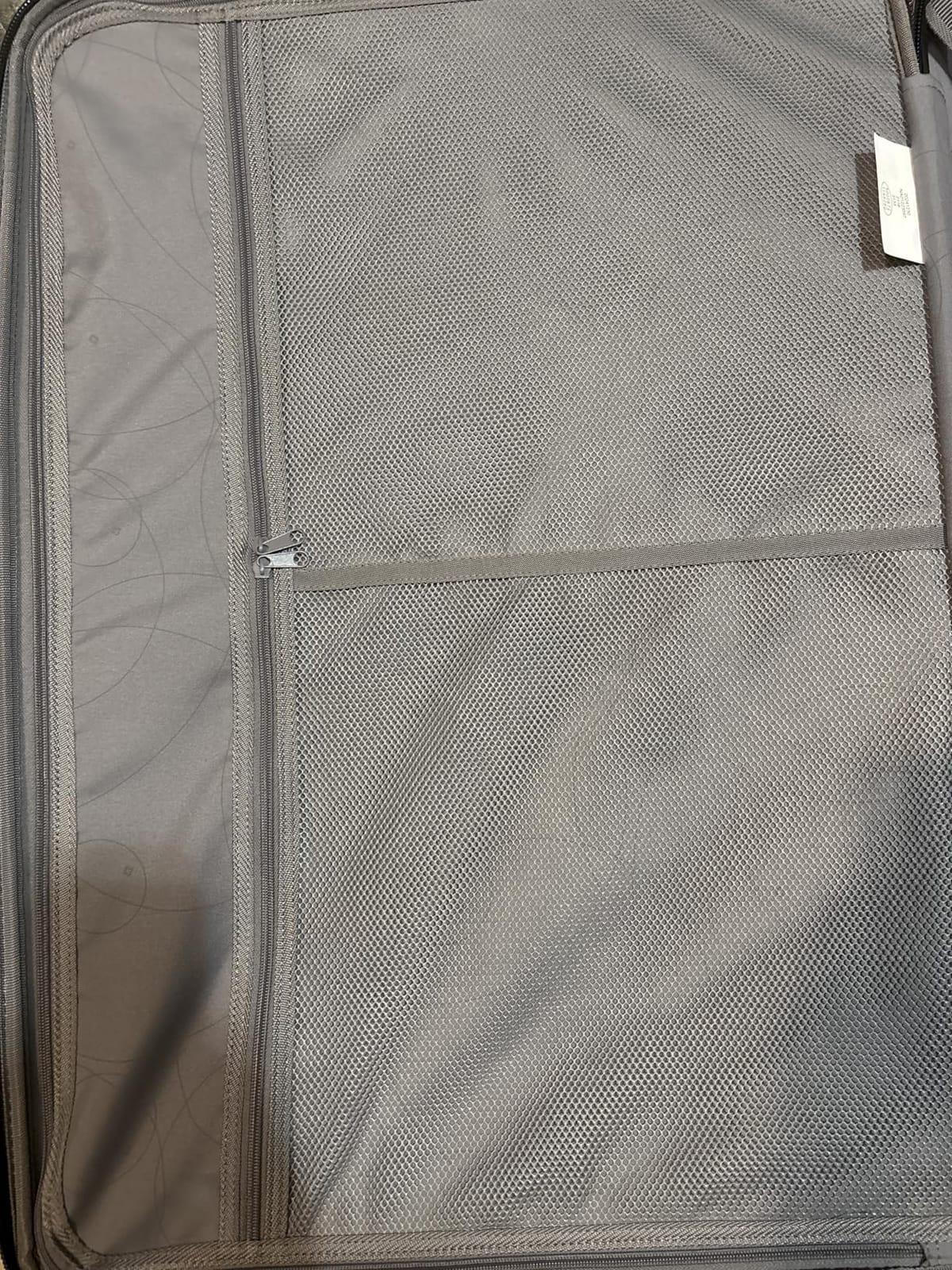 Samsonite Winfield 2 Hardside Expandable Luggage with Spinner Wheels, Burgundy, Checked-Medium 24-Inch customer photo 1