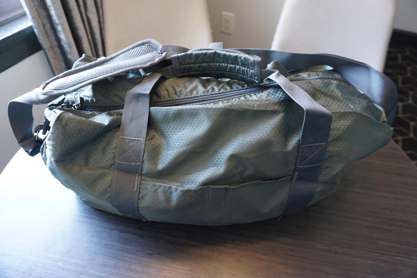 Gonex 60L Foldable Travel Duffle Bag with Shoe Compartment, Lightweight customer photo 2
