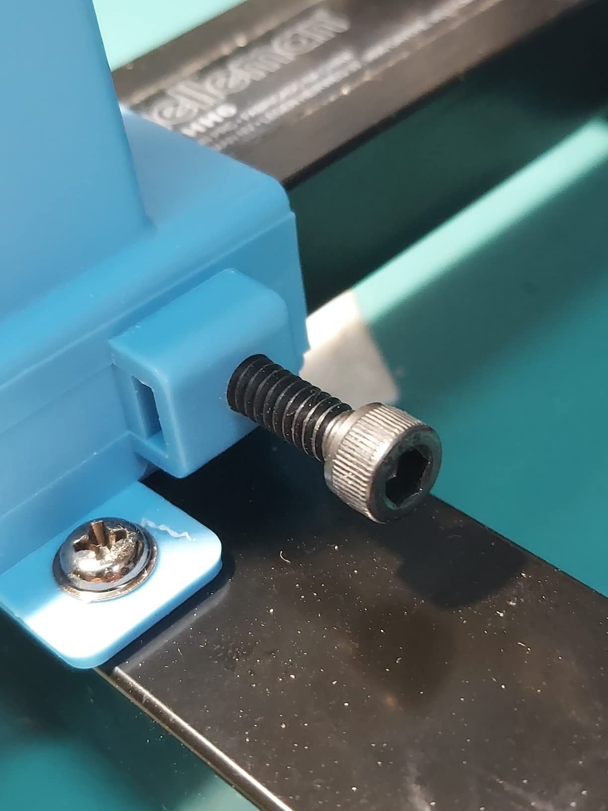 Velleman VTHH6-VP Circuit Board Clamping Kit, 11.81