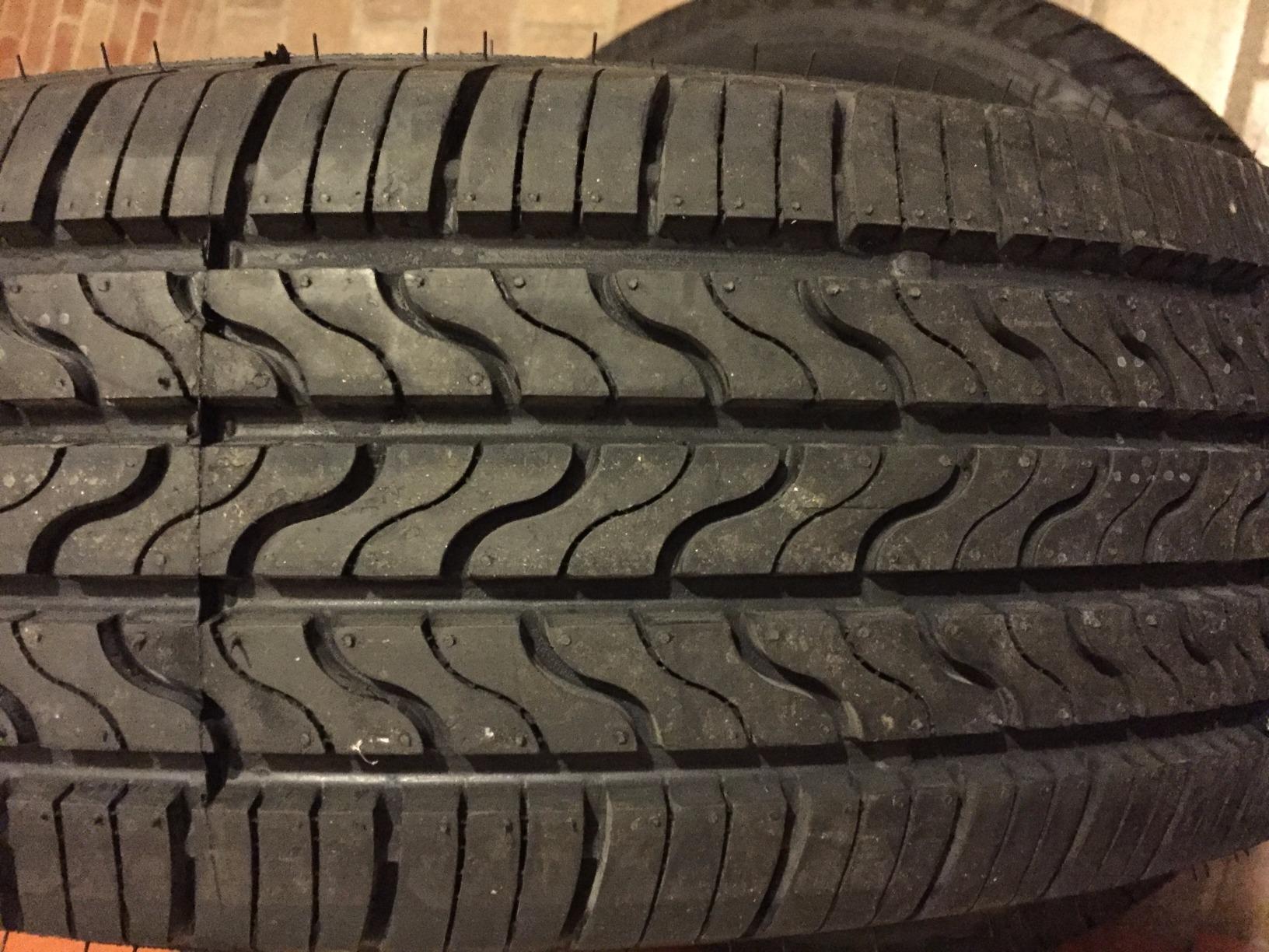 Firestone All Season Touring Tire 225/60R17 99T Passenger Touring All Season customer photo 1