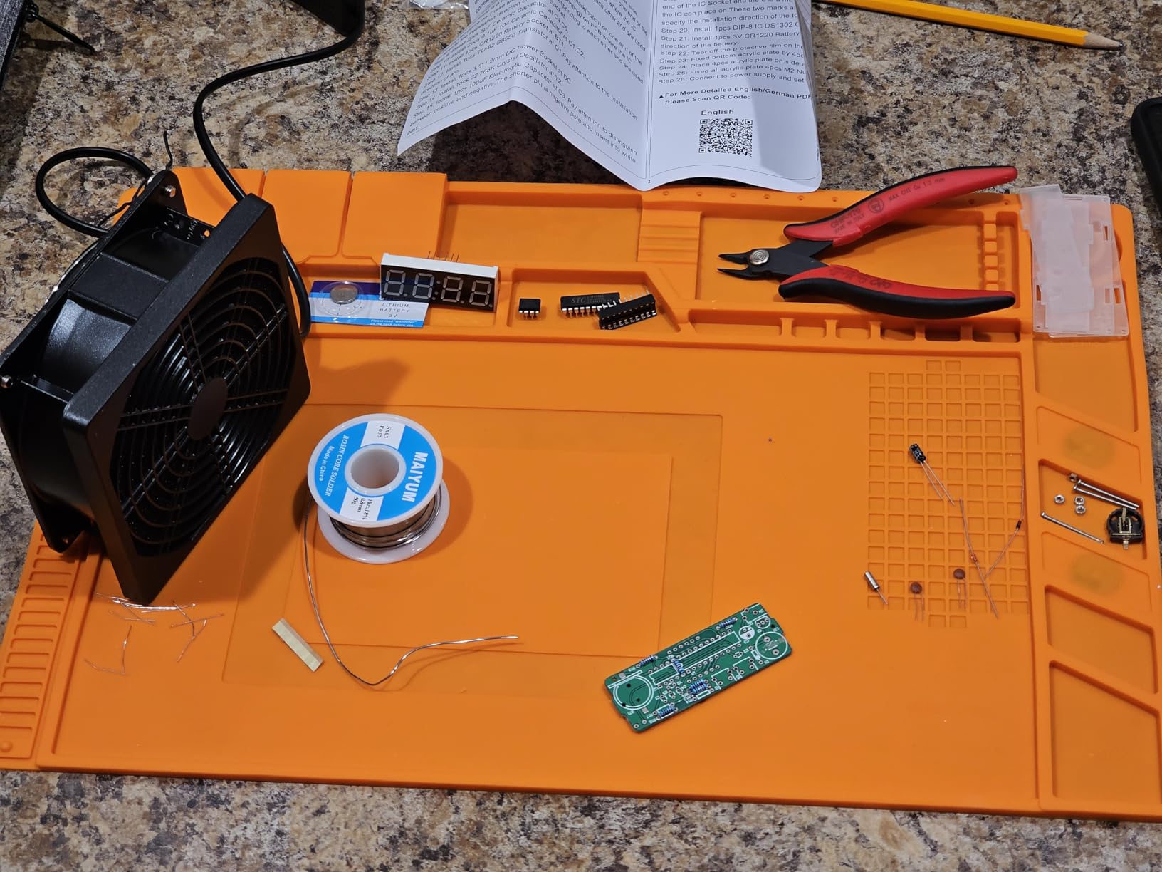 Handy Carry Solder Smoker Absorber Remover Fume Extrator Smoke Prevention Absorber DIY Working Fan customer photo 2