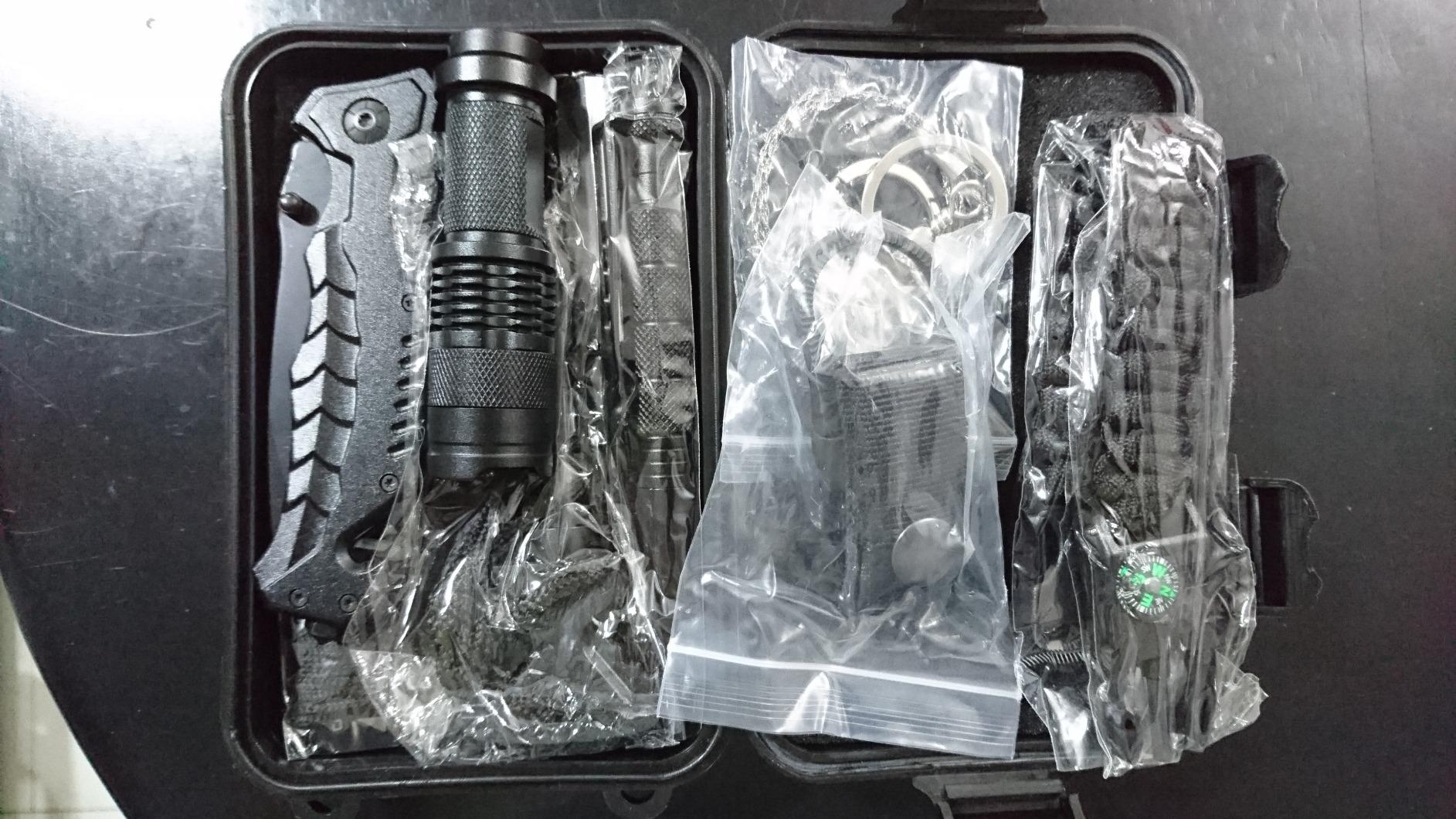 XUANLAN Emergency Survival Kit 13 in 1, Outdoor Survival Gear Tool with Survival Bracelet, Fire Starter, Whistle, Wood Cutter, Water Bottle Clip, Pen (Survival Kit 1) customer photo 1