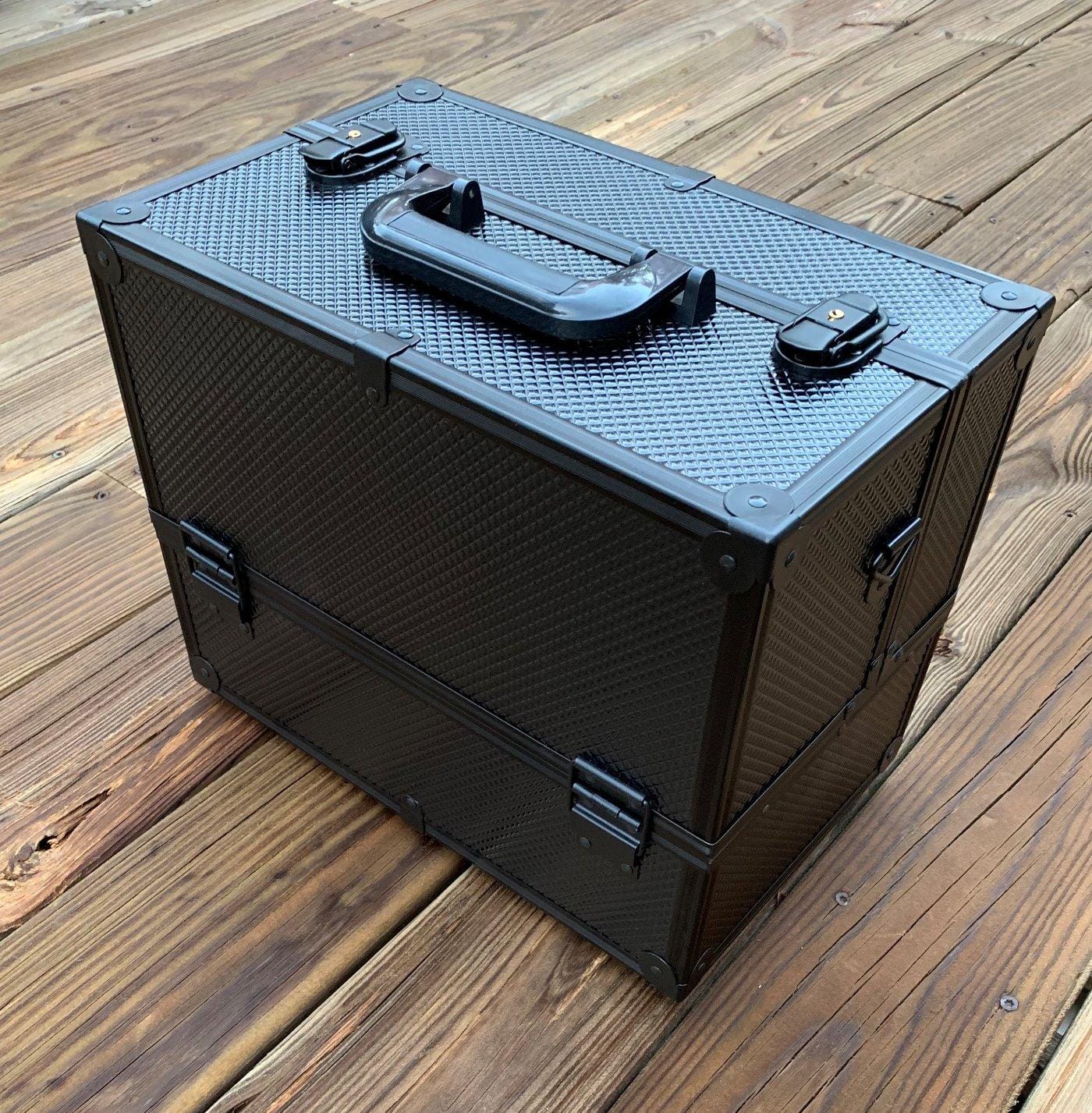 Joligrace Makeup Train Case Professional Adjustable - 6 Trays Cosmetic Cases Makeup Storage Organizer Box with Lock and Compartments 14 Inch Large Black customer photo 1