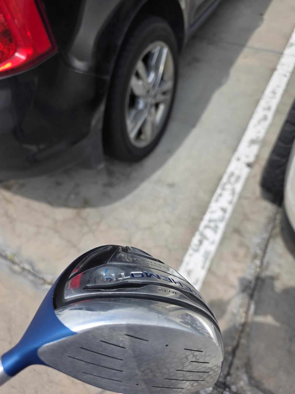 Intech Golf Illegal Non-Conforming Extra Long Distance Oversized Behemoth 520cc Driver customer photo 2