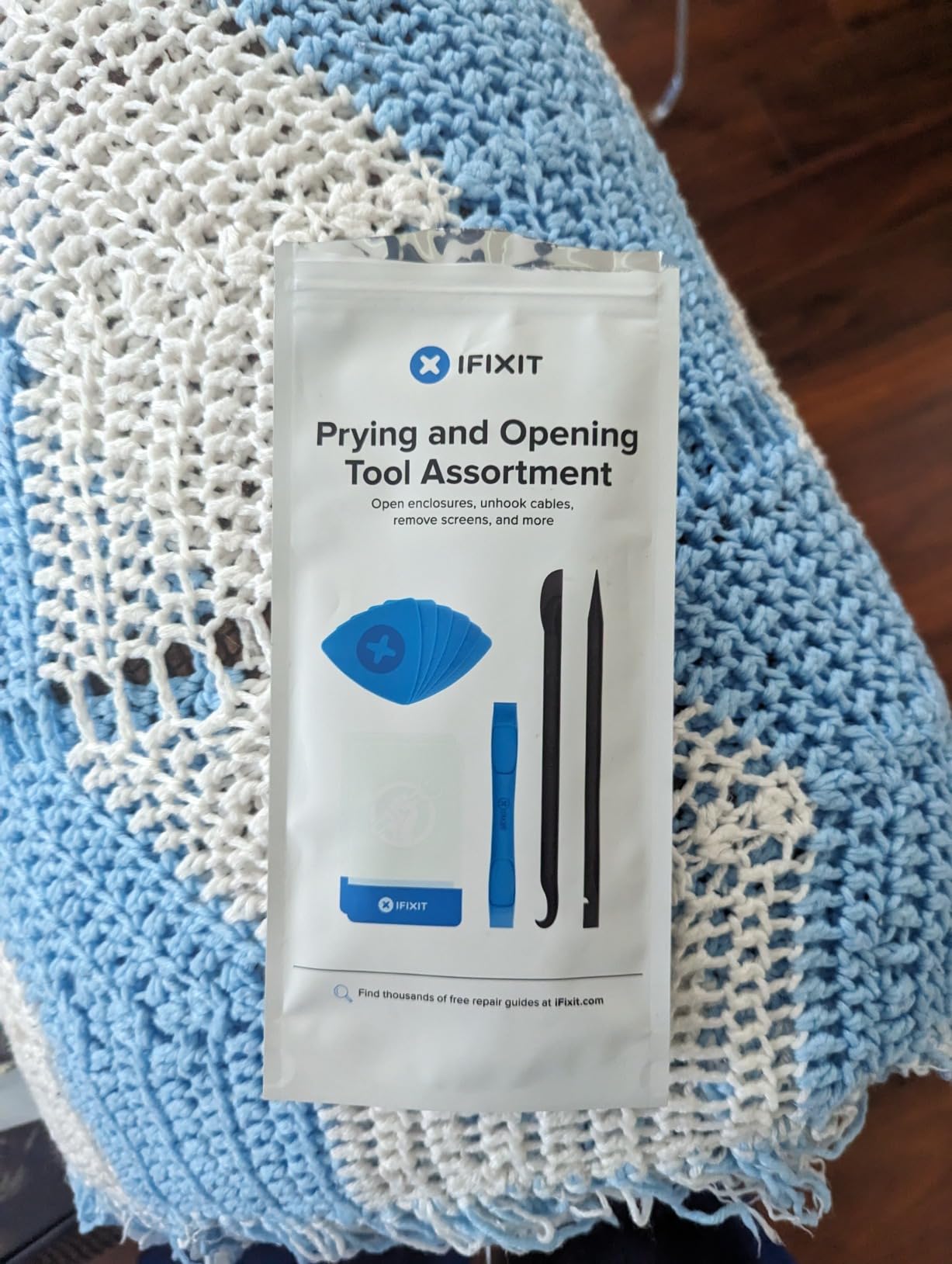 iFixit Prying and Opening Tool Assortment - Electronics and Phone Repair customer photo 1