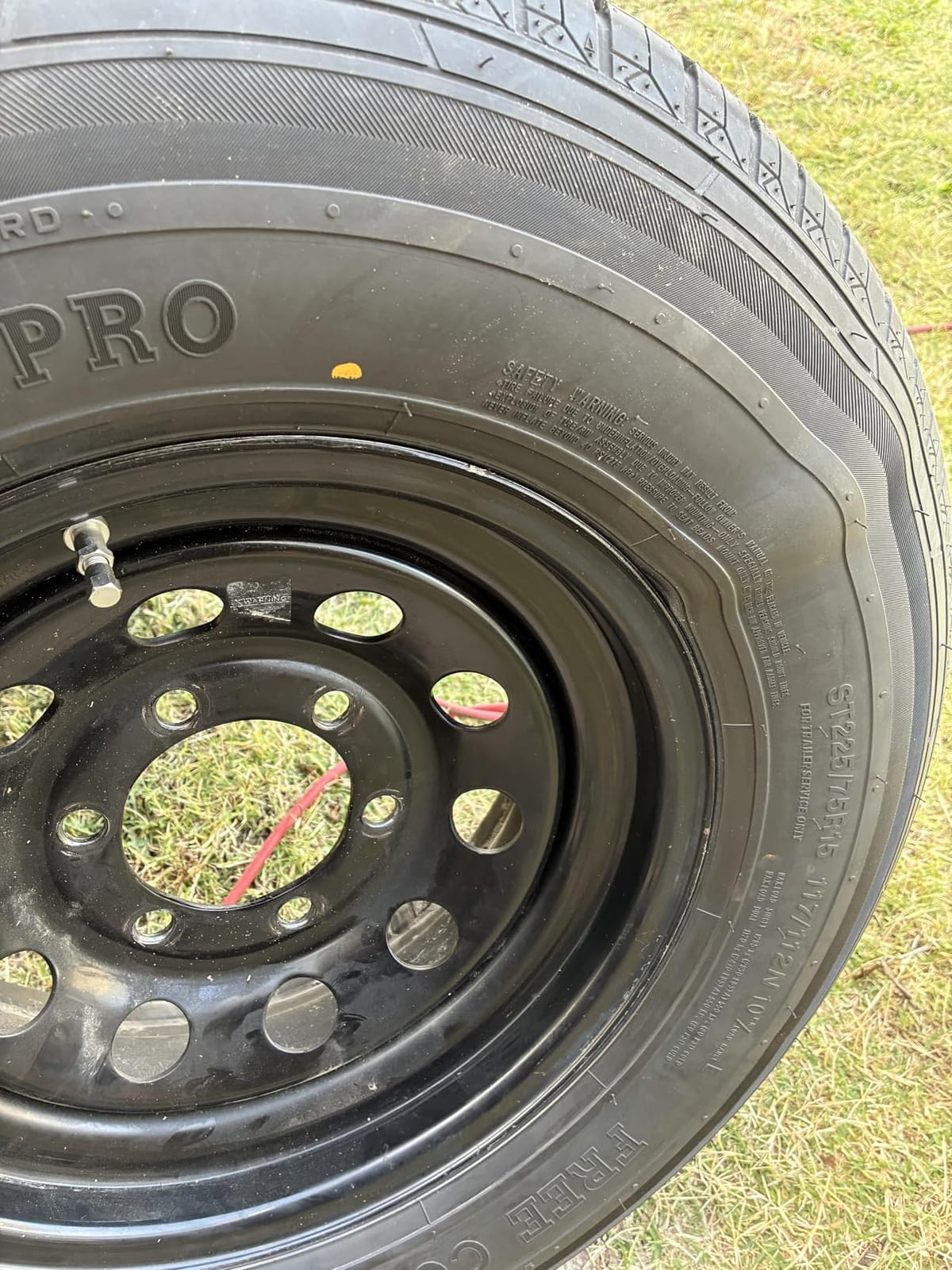 FREE COUNTRY Trailer Tire ST225/75R15 Radial 10PR LR E 117N w/Scuff Guard | Premium Steel Belted Radial Load Range E Speed Rating N 88 MPH w/Featured Side Scuff Guard customer photo 1