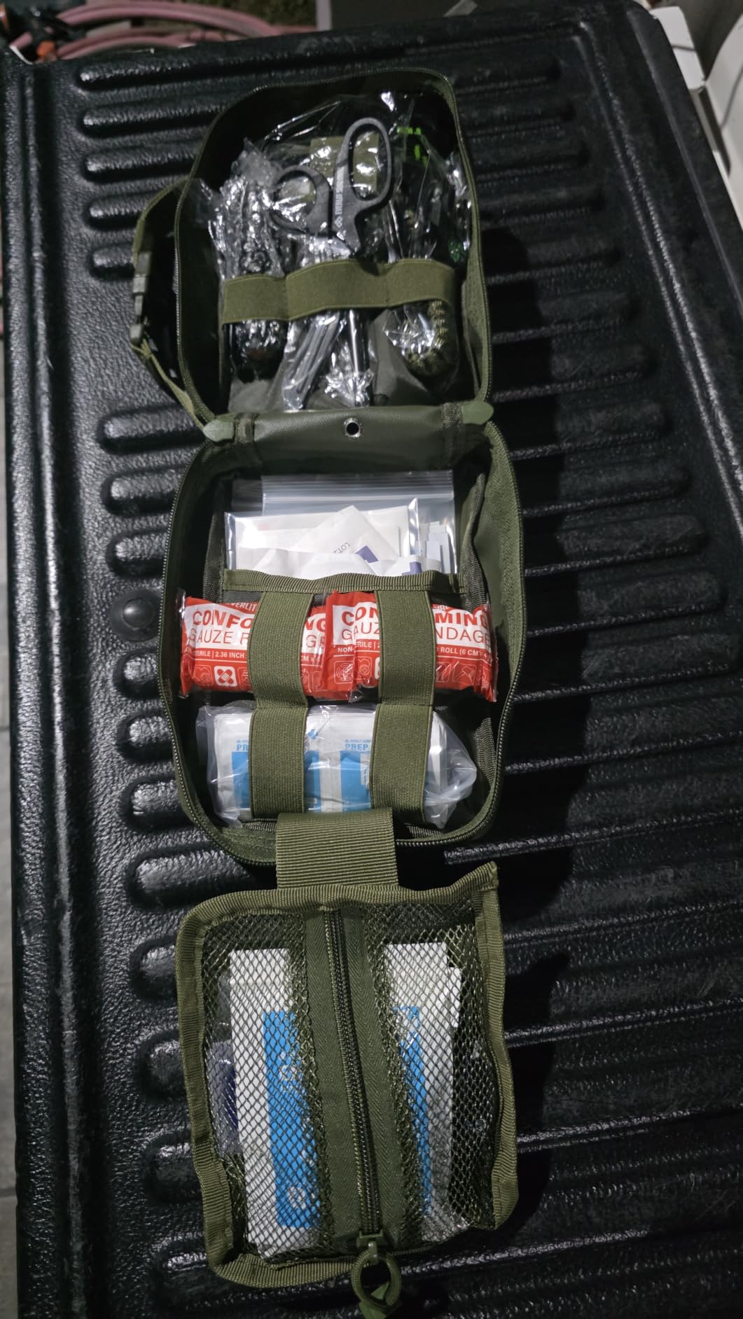 EVERLIT 250 Pcs Survival First Aid Kit | IFAK Outdoor Survival Kit Emergency Kit For Camping Hiking Hunting Earthquake Emergency Preparedness customer photo 2