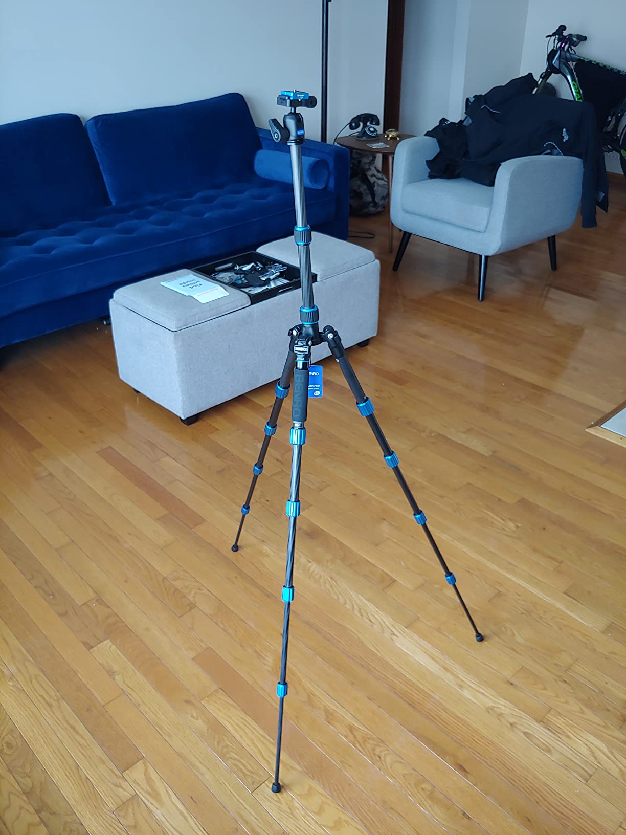 Benro Slim Travel FSL09CN00 Carbon Fiber Tripod Kit - Lightweight 5-Section Tripod with N00 Ball Head, Arca-Swiss Plate, Reverse Folding Legs & Case for DSLR & Mirrorless Cameras customer photo 2