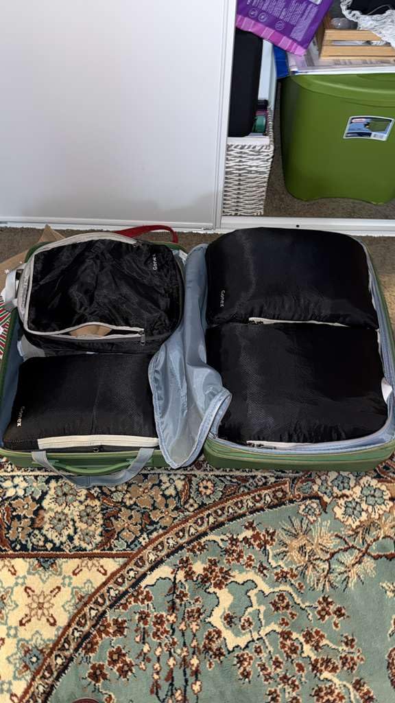 Gonex Compression Packing Cubes, 4-Piece Expandable Travel Organizers customer photo 1