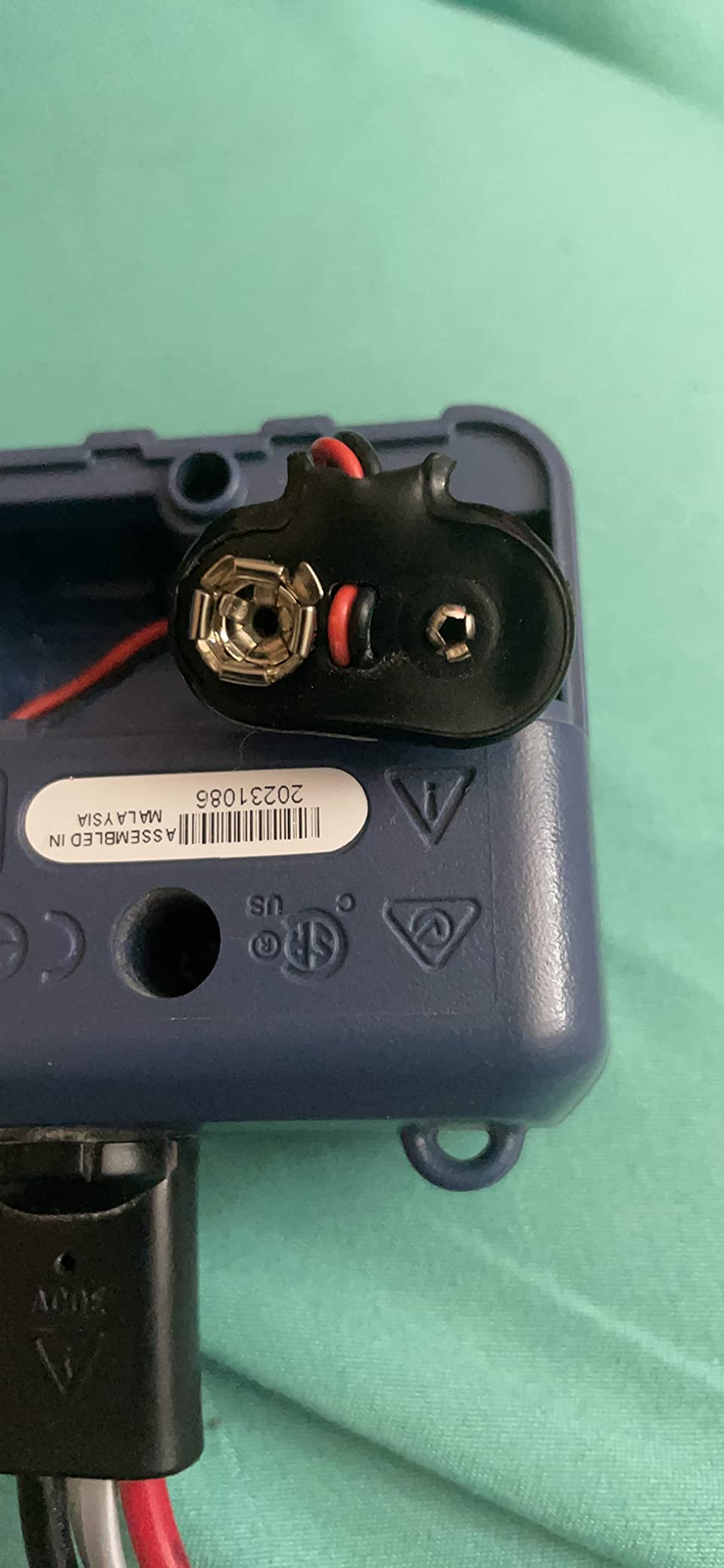 Fluke Networks PRO3000F60-KIT Includes Tone Generator & Probe with 60Hz Filter and SmartTone Technology, 4962074 customer photo 2