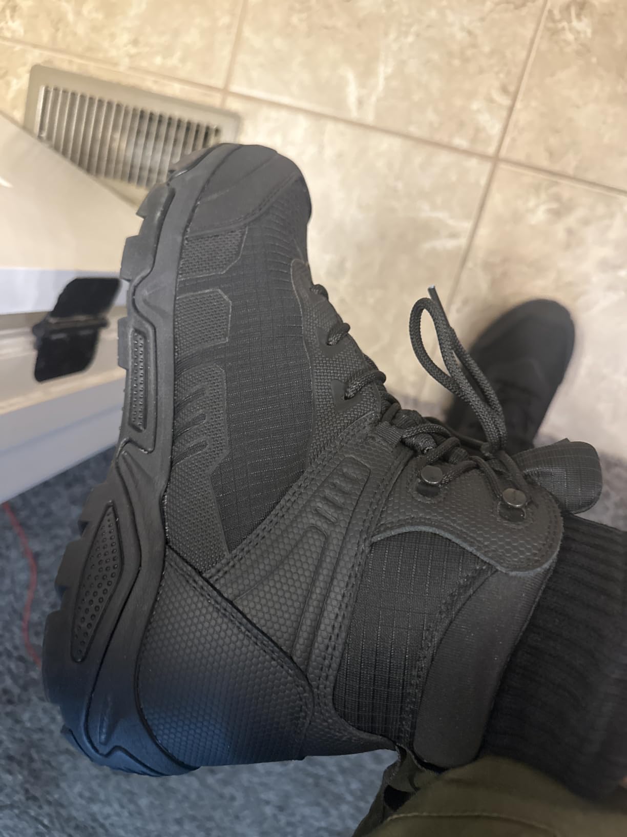 FREE SOLDIER Men's Waterproof Tactical Work Boots Lightweight Comfortable Combat Hiking Boots customer photo 2