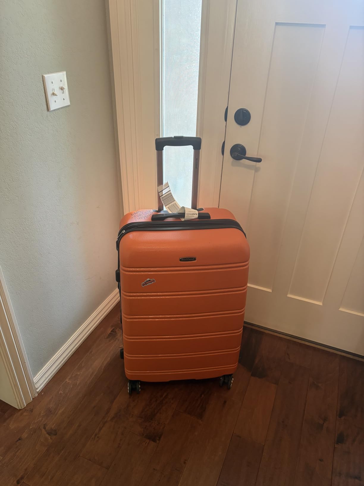Rockland Melbourne Hardside Expandable Spinner Wheel Luggage, Mint, Checked Large 28
