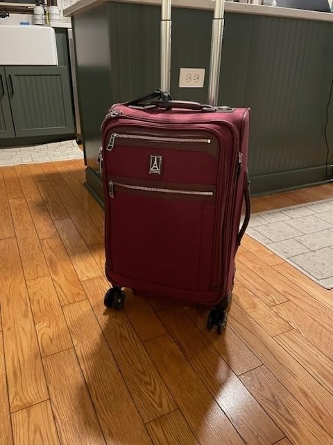 Travelpro Platinum Elite Checked Luggage Spinner, Grey, 25-Inch customer photo 2