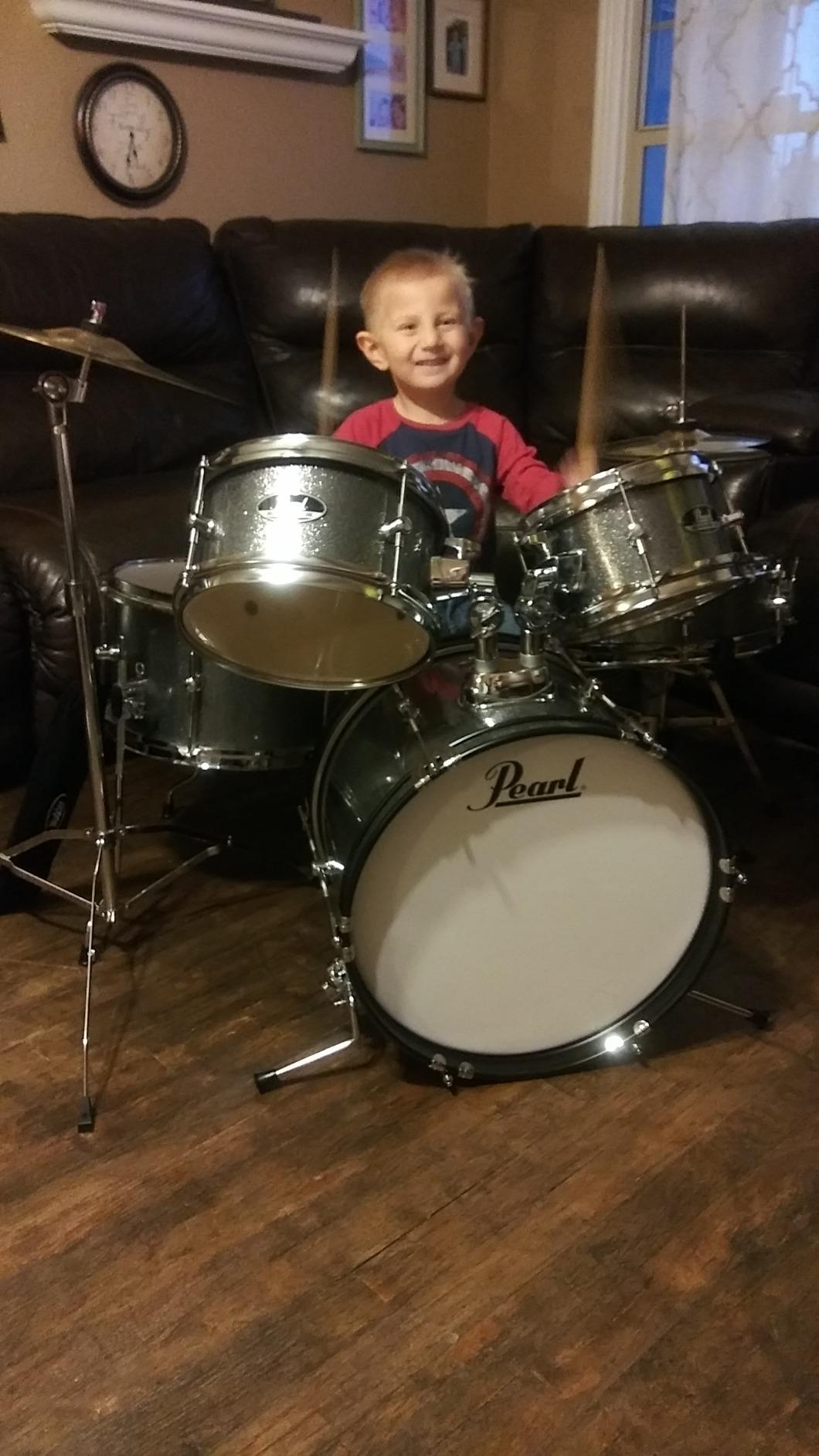 Pearl Roadshow Jr. 5 Piece Drum Set with Hardware and Cymbals, Gindstone Sparkle (RSJ465C/C708) customer photo 2