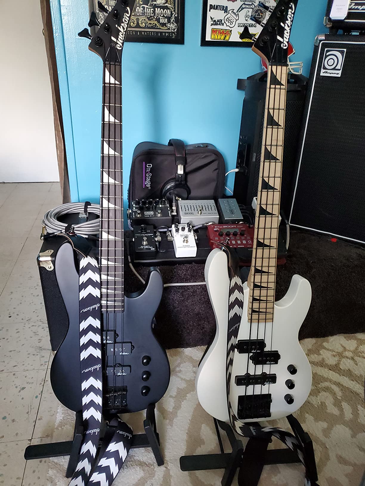 Jackson JS Series Concert Bass JS1X, Satin Black, Amaranth Fingerboard customer photo 2