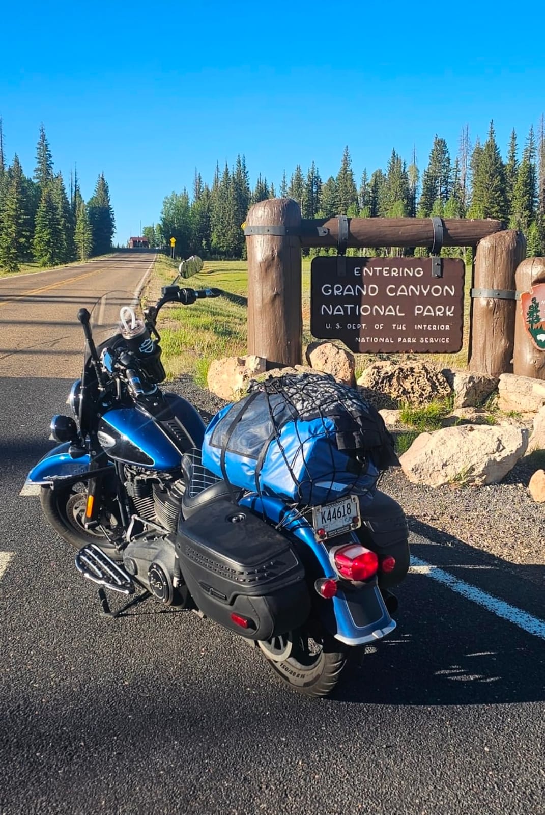 Earth Pak Waterproof Duffel Bag - Heavy Duty Motorcycle Dry Bag with Large Storage Space Perfect for Traveling, Camping, Kayaking, Fishing & Canoeing Bag 50L/70L/90L/120L Sizes customer photo 2