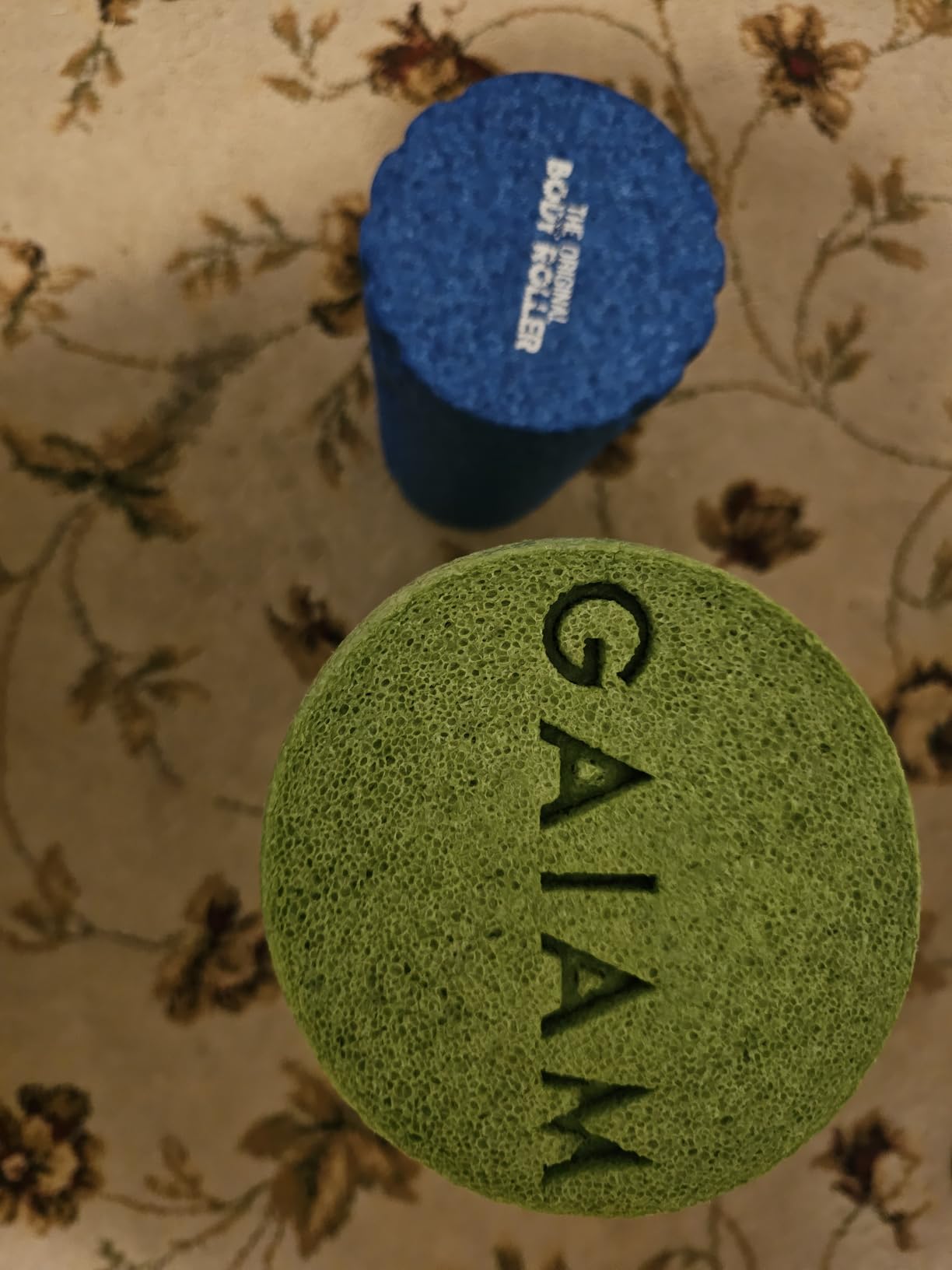 The Original Body Roller - High Density Foam Roller Massager for Deep Tissue Massage of the Back and Leg Muscles - Self Myofascial Release of Painful Trigger Point Muscle Adhesions (Blue) customer photo 2