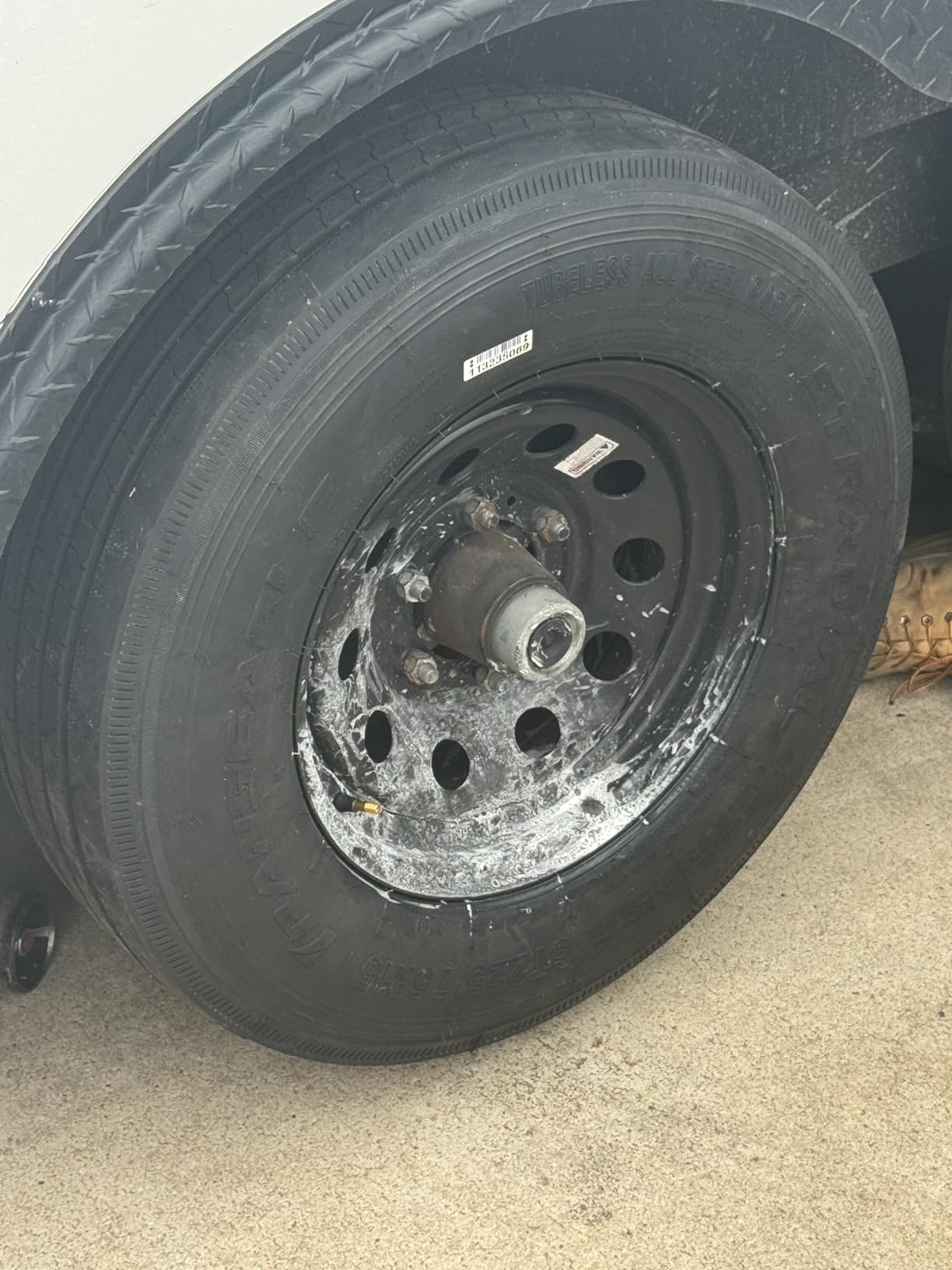 4 x Transeagle ST ST225/75R15 All Season F (12 Ply) All Steel Tires | Trailer Highway All Season Traction 121/117M Rated F (12 Ply) Radial Construction Black Sidewall Tires customer photo 1