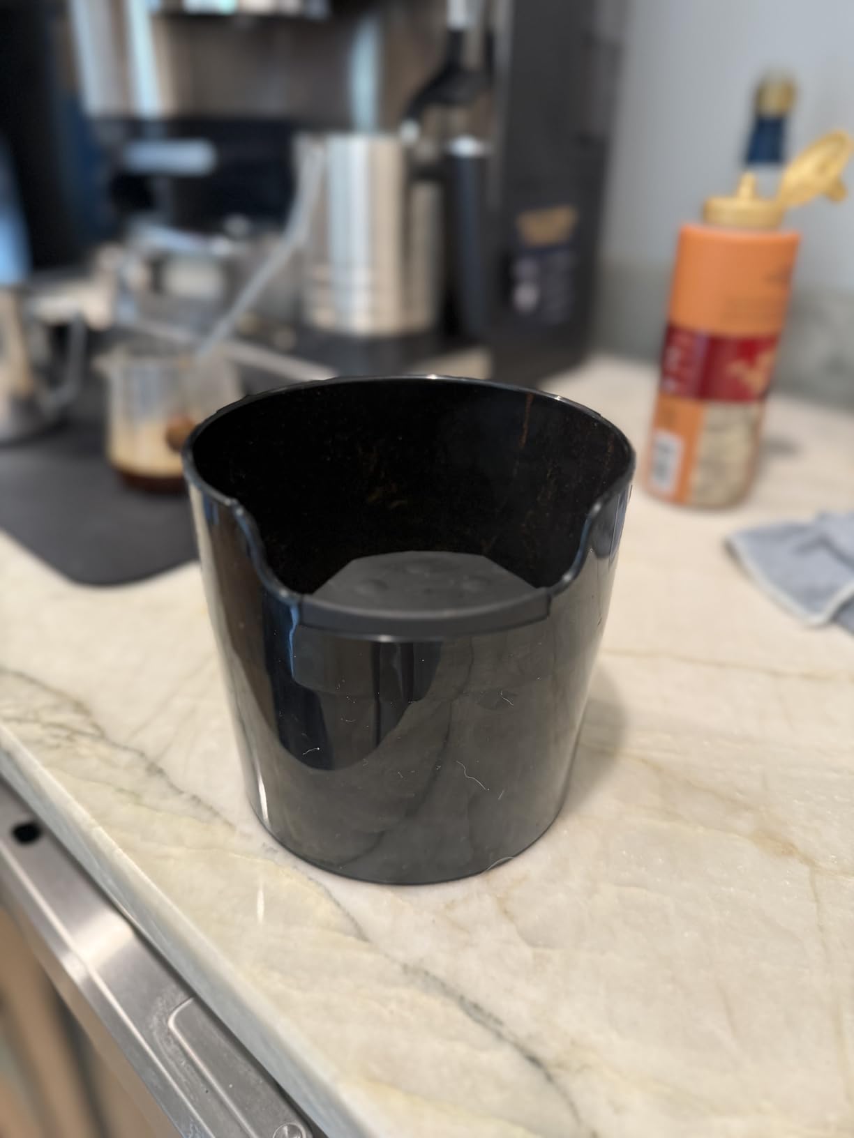 Knock Box for Coffee Grounds - Innovative Barista Accessory with Improved Handling - Coffee Knock Box for Espresso Machine, Black customer photo 2