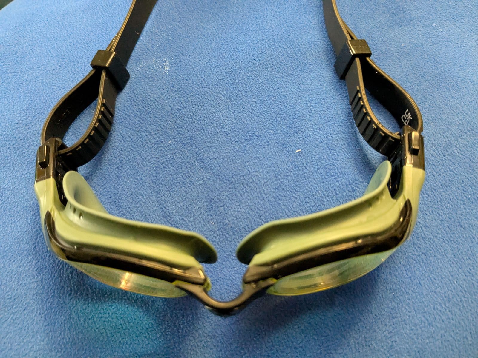ARENA Unisex Adult Cobra Tri Swimming Goggles for Triathlon and Fitness Swipe Anti-Fog Wide Vision Mirror Lens customer photo 2