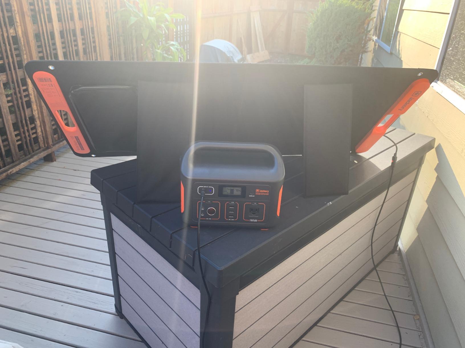 Jackery Explorer 500 v2 Portable Power Station,512Wh,500W AC customer photo 2
