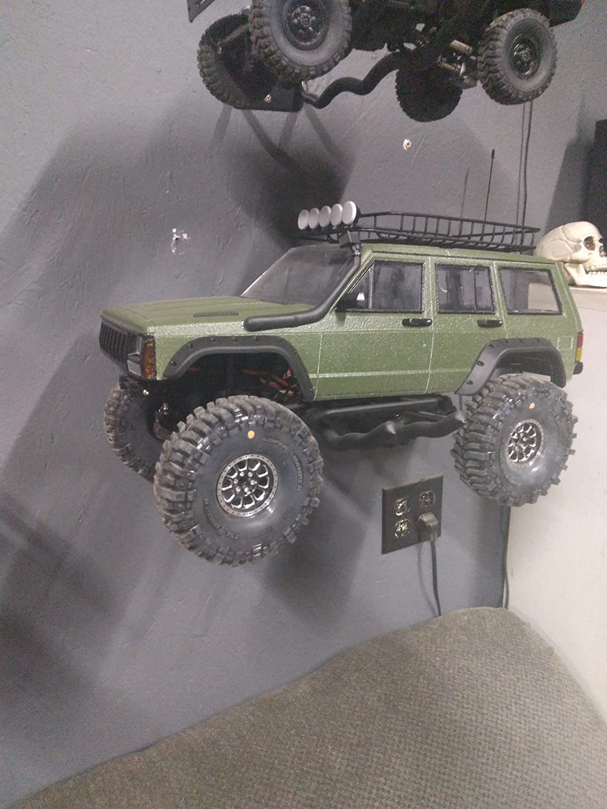 Cheerwing 1:10 Scale Rock Crawler 4WD Off-Road Remote Control Truck customer photo 2
