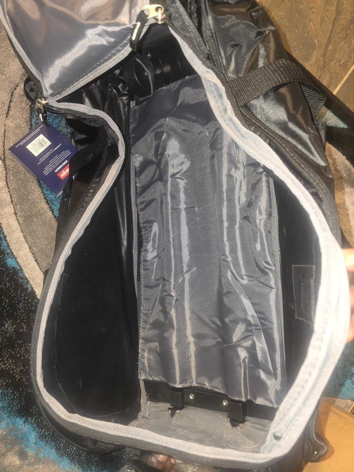 Wrangler Wesley Rolling Duffel Bag customer photo 1