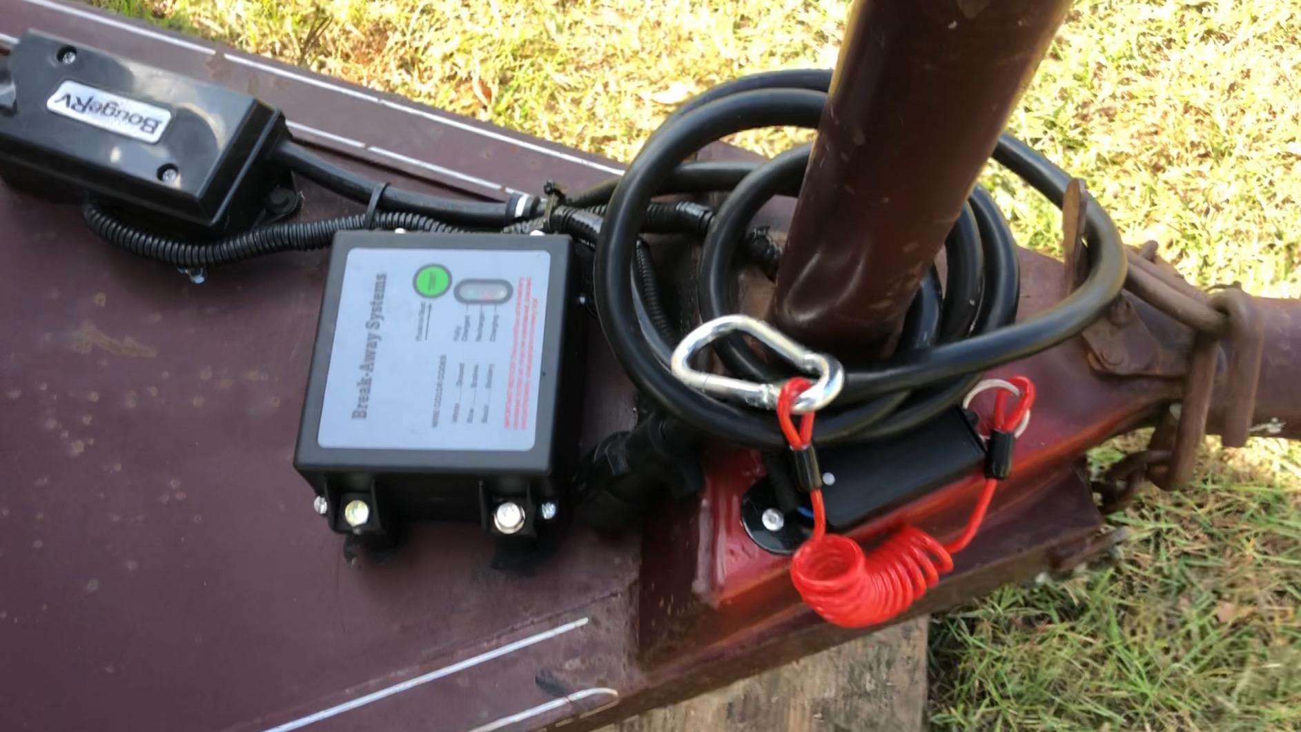 BUNKER INDUST Trailer Brake Breakaway Kit with Charger, LED Display, Switch, 12V 5Ah Battery for Trailer Caravan customer photo 2