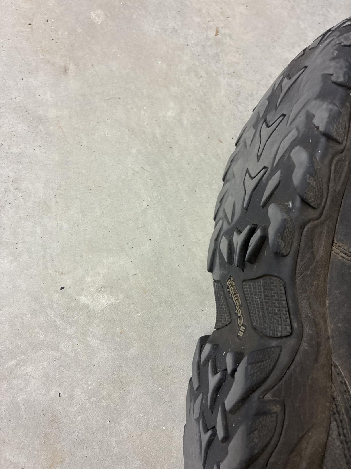 Columbia Men's Newton Ridge Plus II Waterproof Hiking Boot customer photo 2