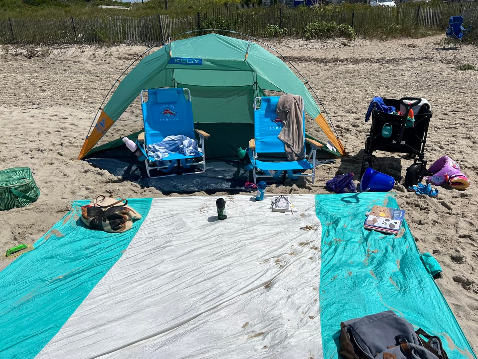 Kelty Cabana Beach Cabana with Adjustable Side Walls and Windows, Easy Fast Setup, Sturdy Frame, Shade and Sun Protection, Built to Last customer photo 1